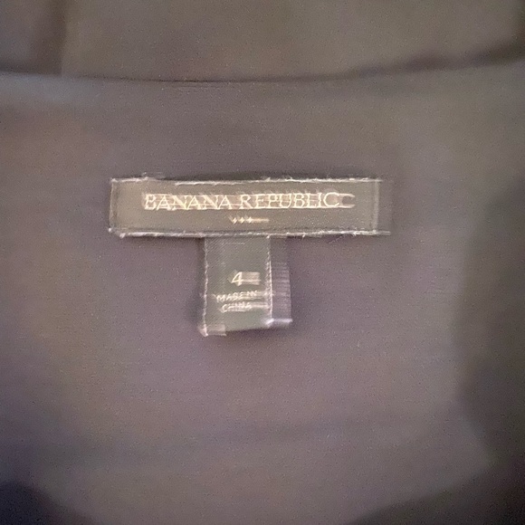 Banana Republic Black Midi Skirt - Size 4 - Picture 2 of 6